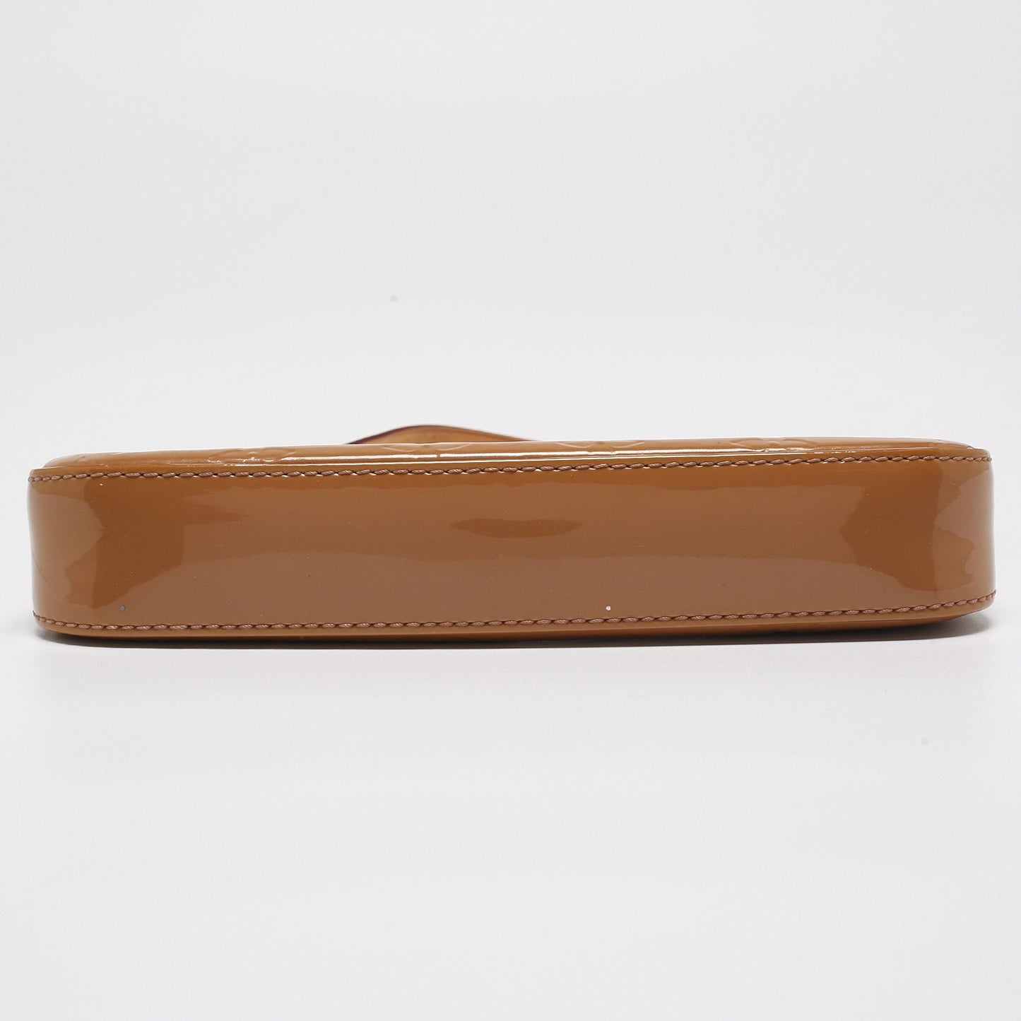 LOUIS VUITTON Beige Monogram Vernis Leather Pochette Accessoires Shoulder Bag