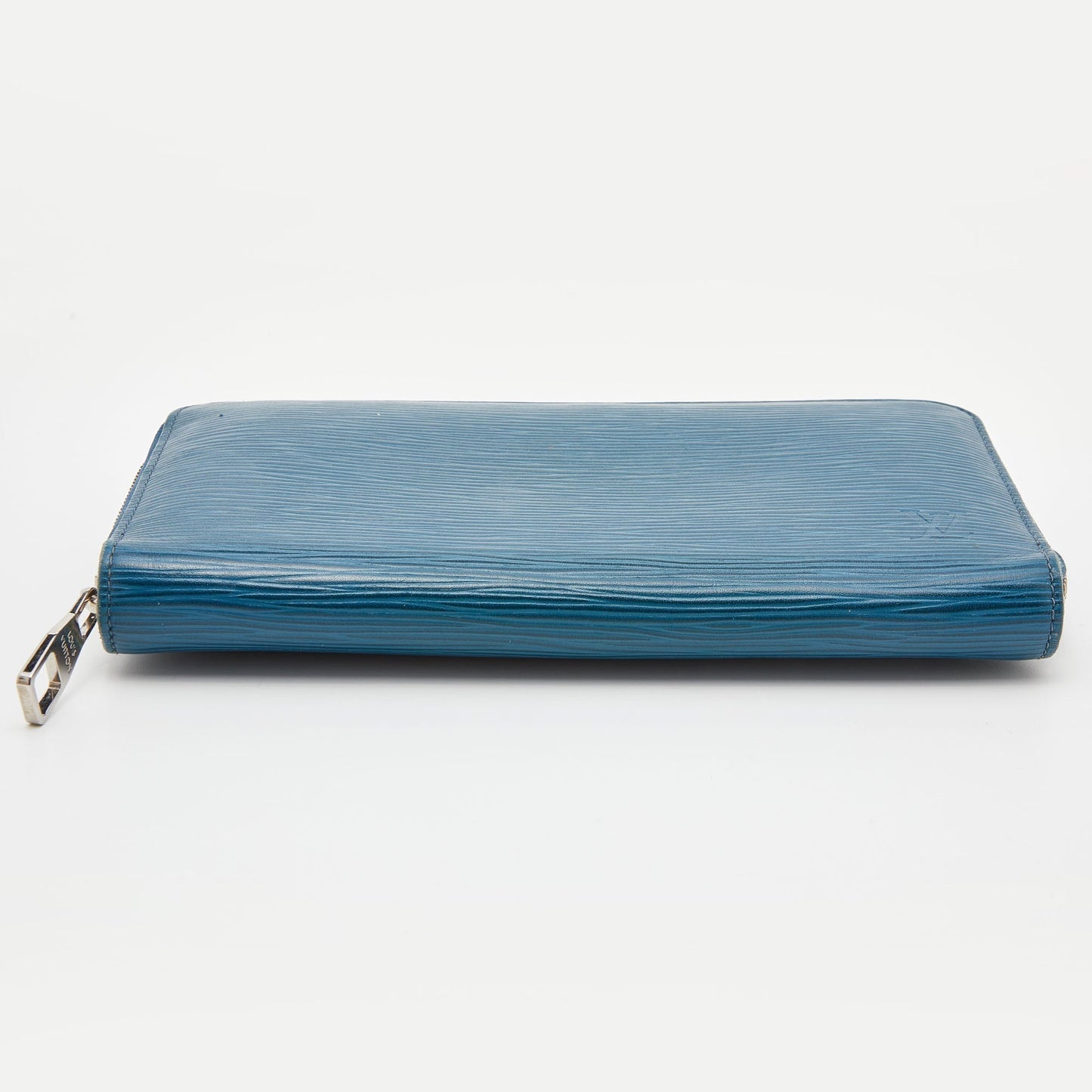 LOUIS VUITTON Cyan Epi Leather Zippy Wallet
