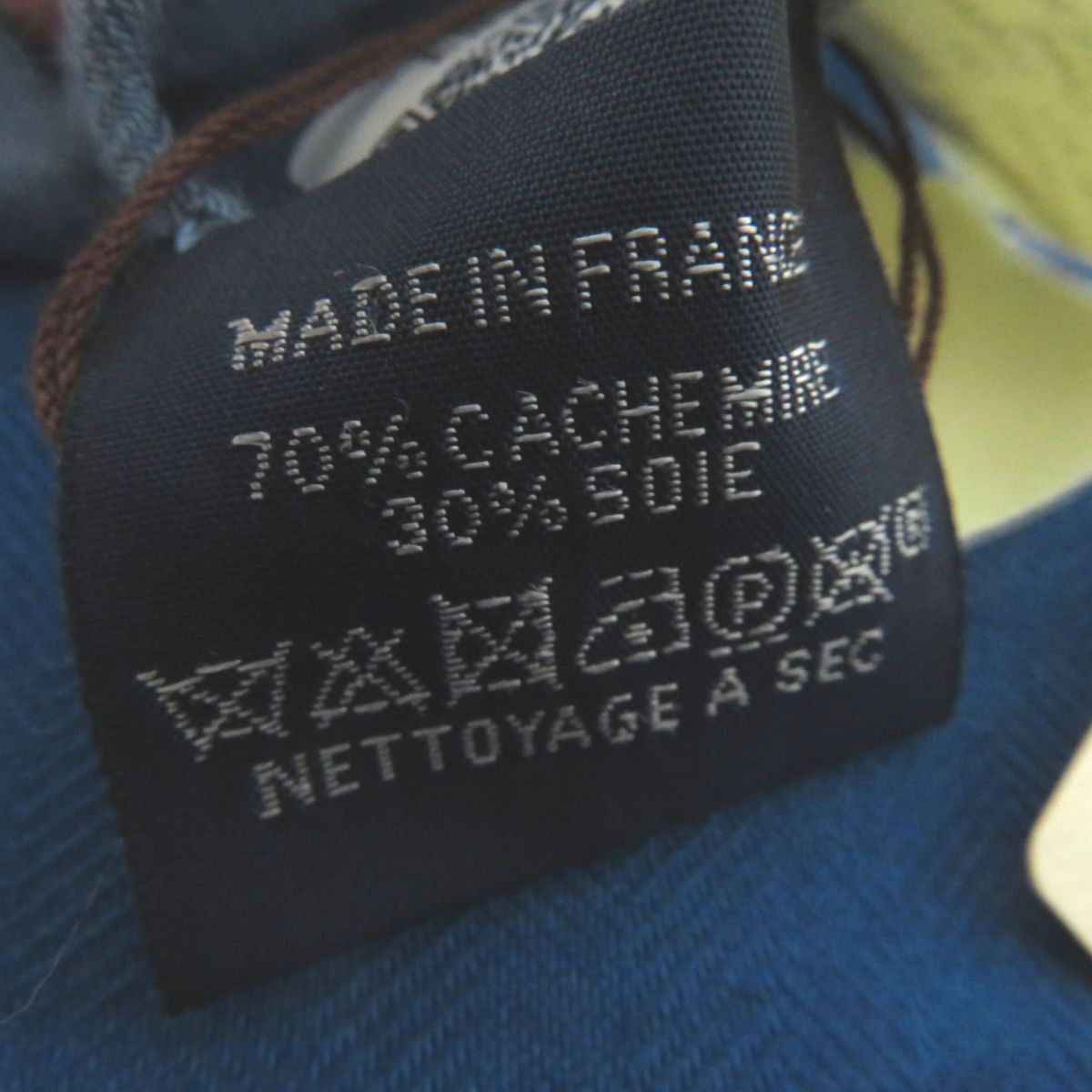 HERMES scarf Main: 70% cashmere, Main: 30% silk Blue x yellow<br> Libre Comme Pegase Women Used