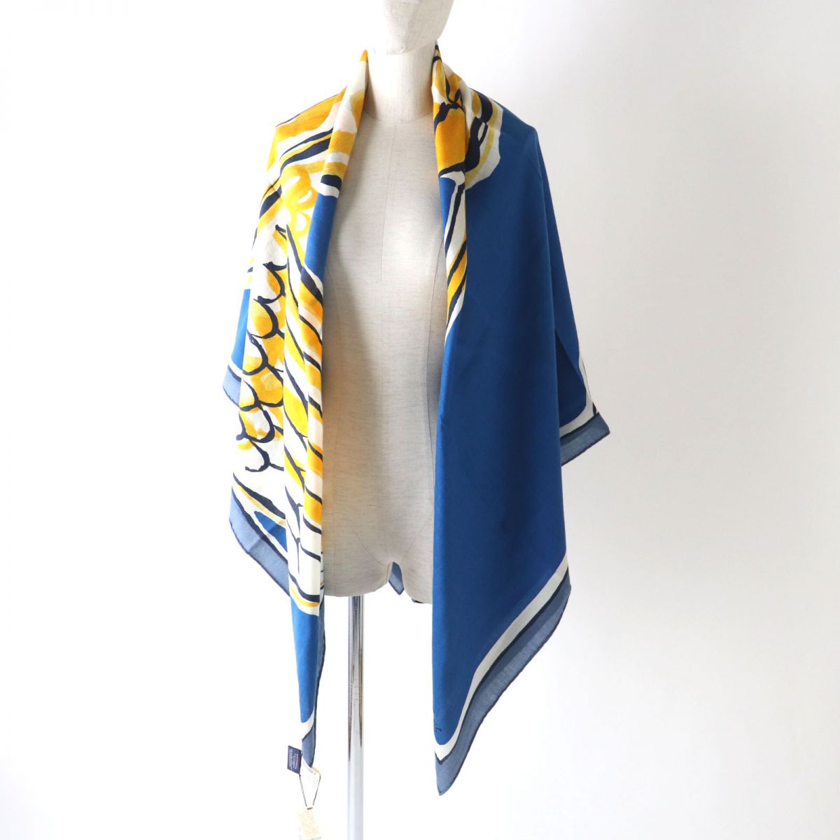 HERMES scarf Main: 70% cashmere, Main: 30% silk Blue x yellow<br> Libre Comme Pegase Women Used