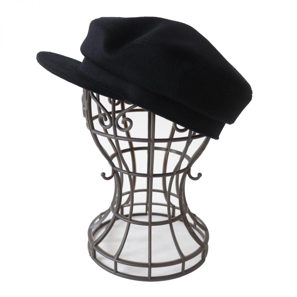 HERMES Casquette Outer: 100% cashmere, Lining: 65% rayon, Lining: 35% silk, Part: 56% cotton, Part: 44% rayon, Inner decoration: 100% polyester Black x Silver Metal Women 57 Used