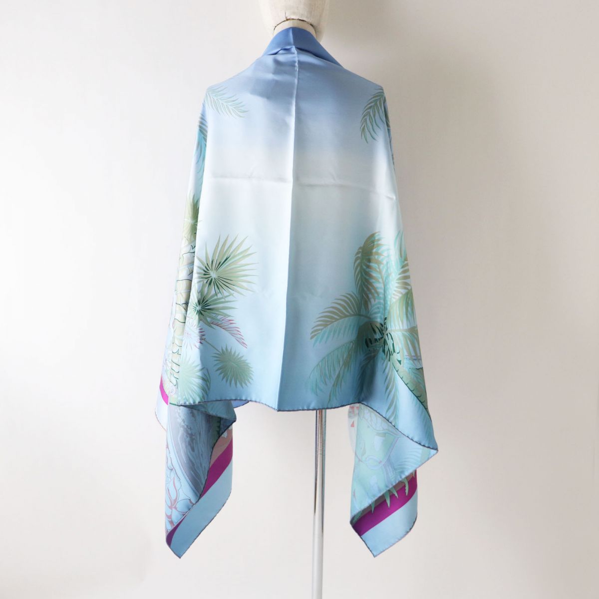 HERMES scarf silk Blue type Aloha rectangle Aloha rectangle