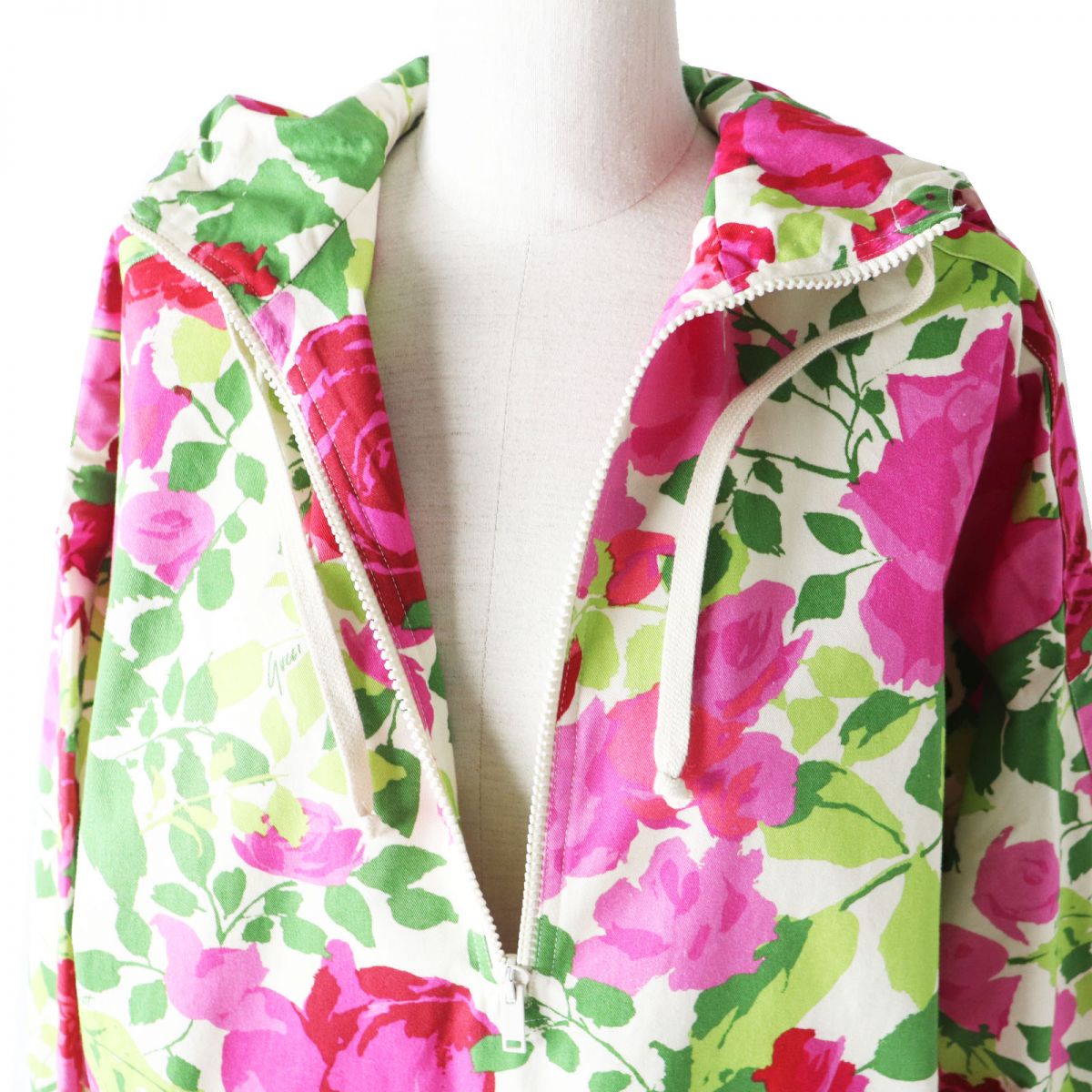 GUCCI Hoodie Outer material: 97% cotton, Outer material: 3% polyurethane, Part: 80% polyester, Part: 20% polyester Rose print<br>Pink x red x green Women XS Used