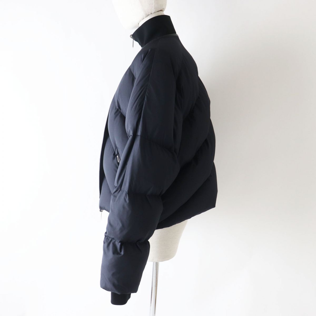 HERMES Down jacket polyester Multi x Black (Bordeaux Pattern x Solid Color) 34