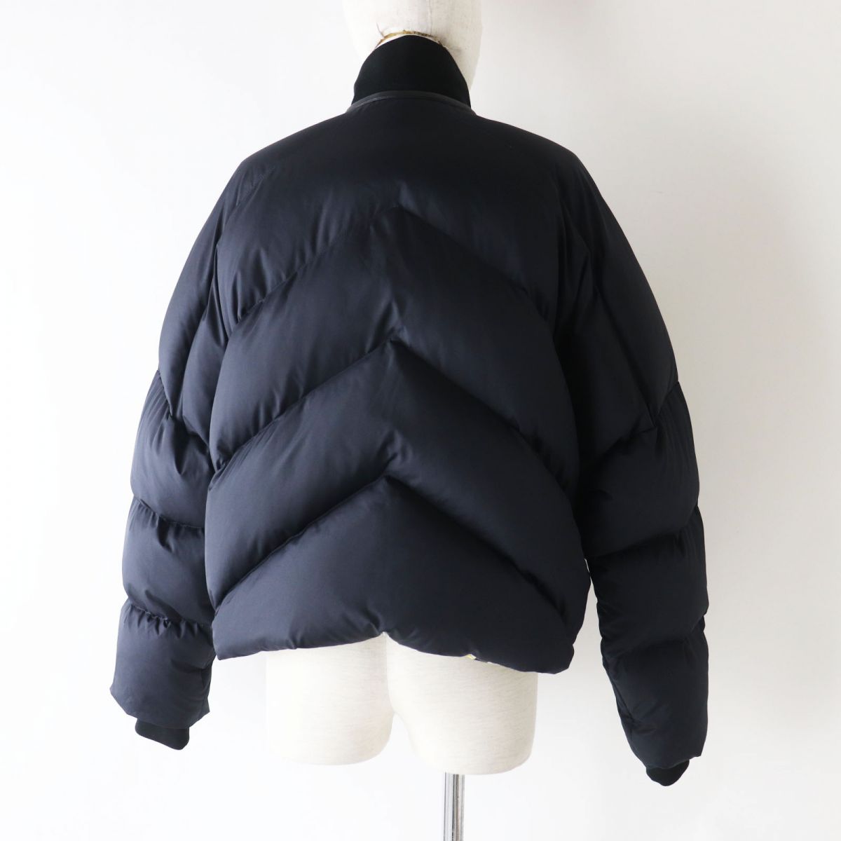 HERMES Down jacket polyester Multi x Black (Bordeaux Pattern x Solid Color) 34
