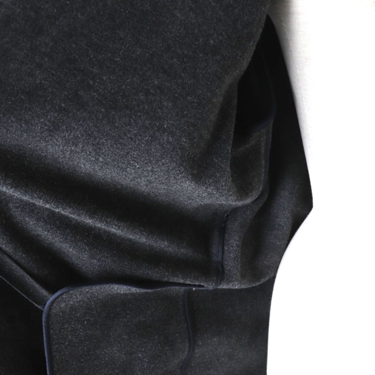 HERMES coat Main: 70% cotton, Main: 30% wool, Part: Leather Navy x Gray type Women 38 Used