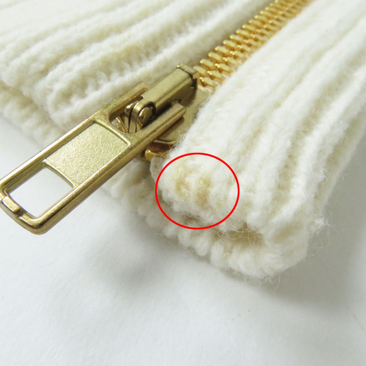 GUCCI knit Main: 100% wool, part: 50% acrylic, part: 50% wool White x multi Women XS Used