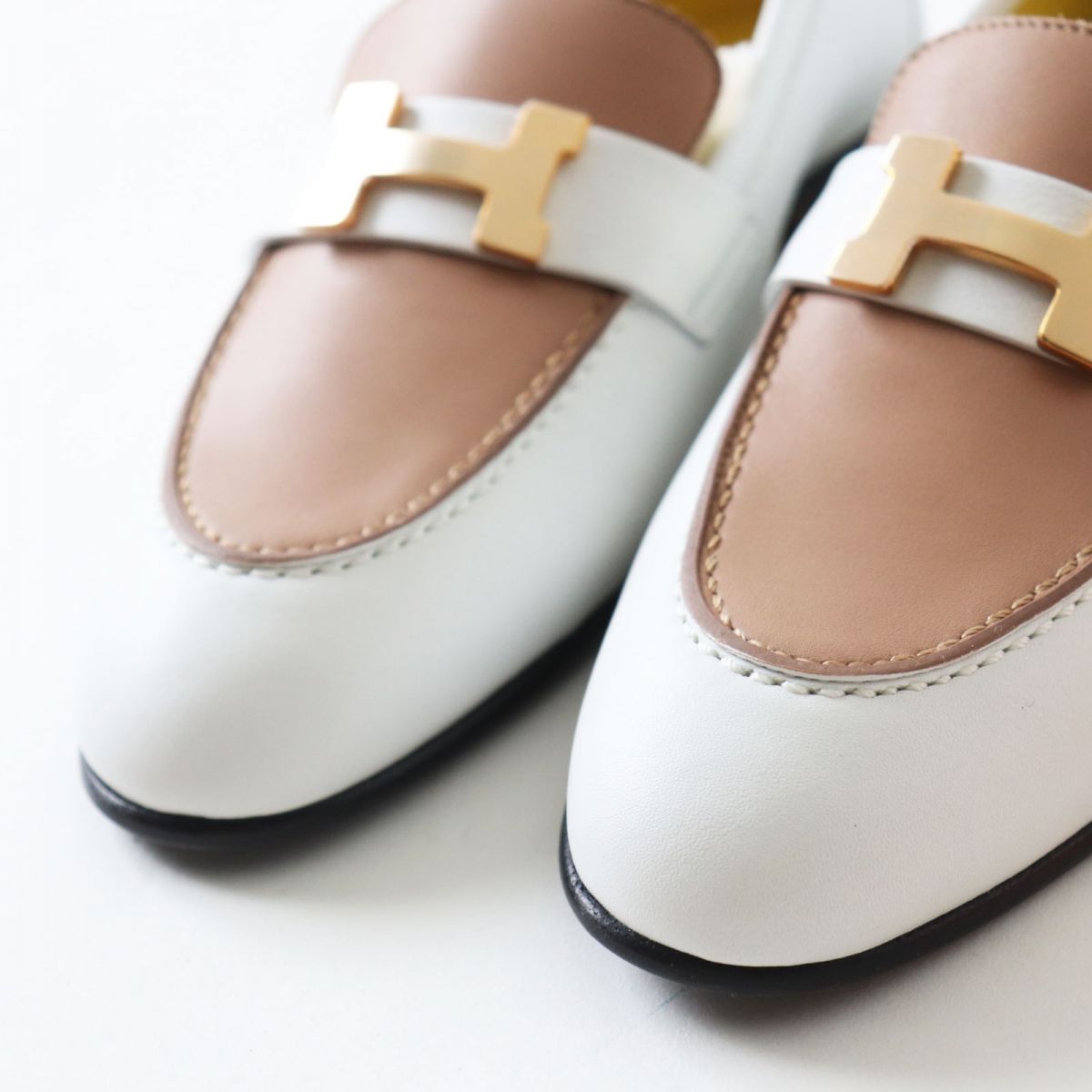 HERMES loafers Main: Leather White x beige x gold Metal Women 35 Used
