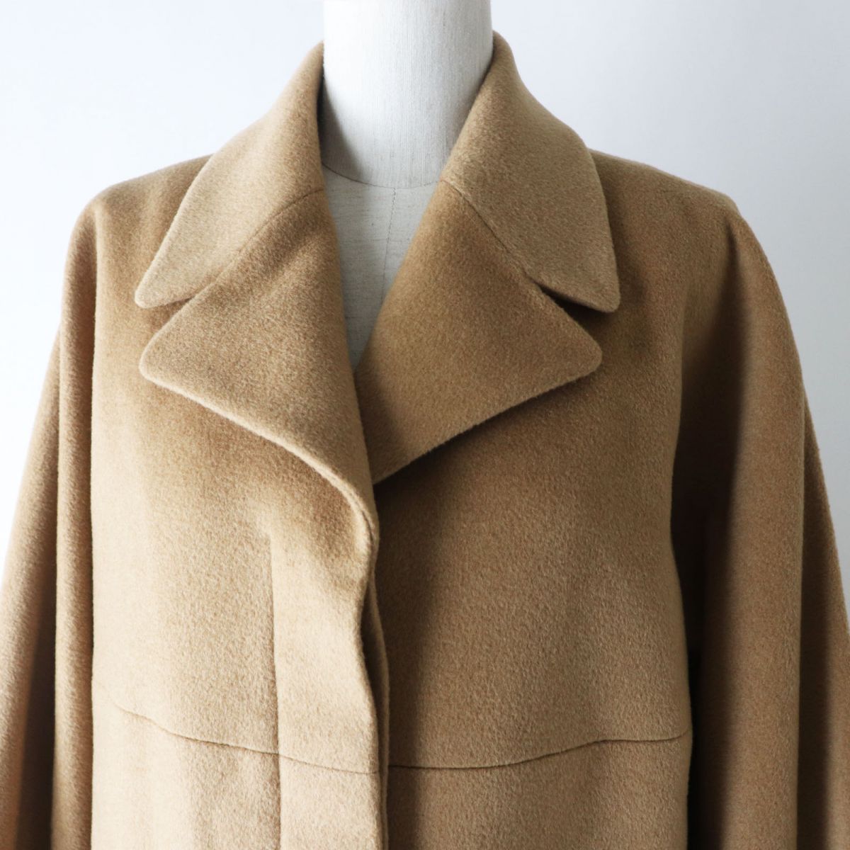 HERMES coat Main: 100% camel, Lining: 100% acetate Camel Women 44 Used