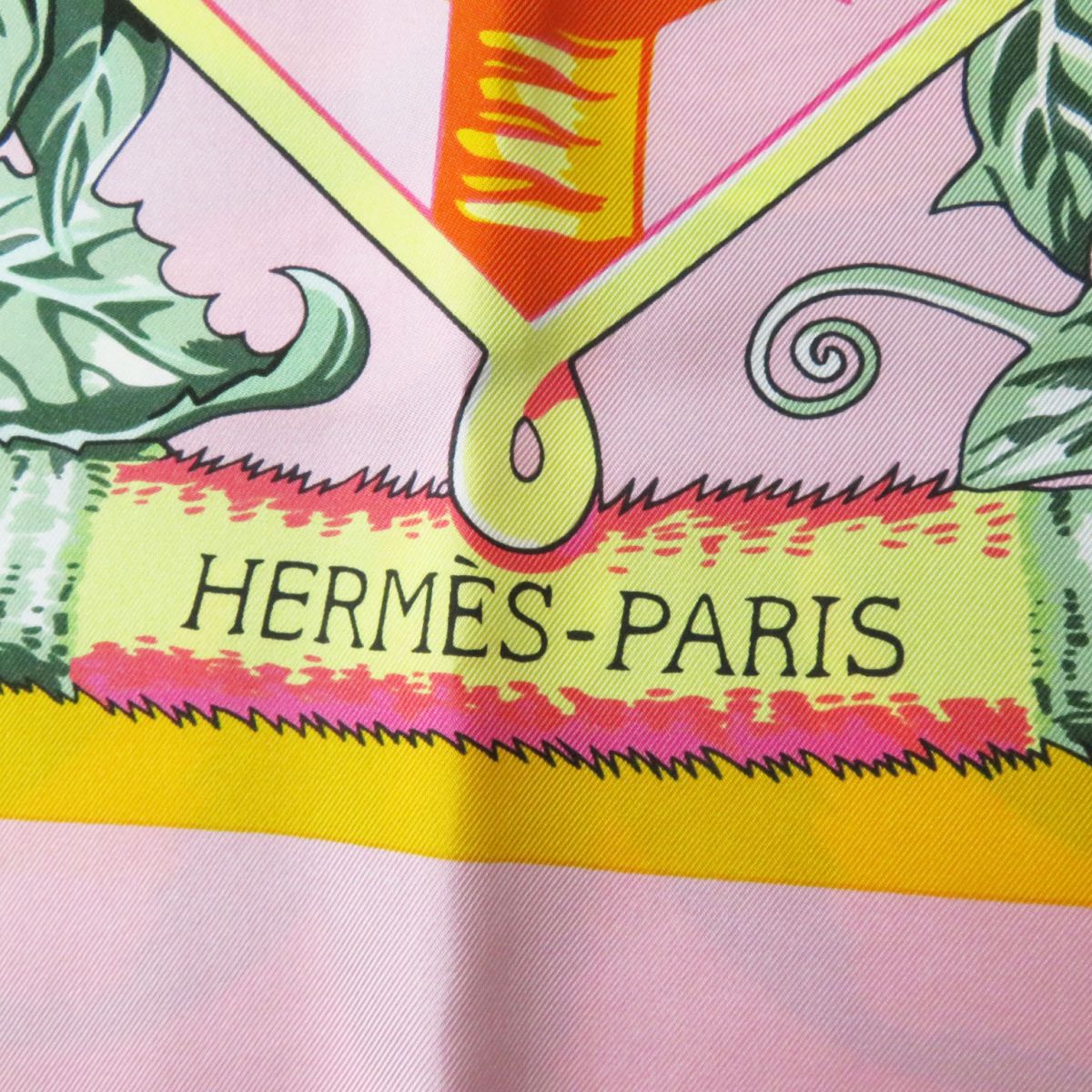 HERMES scarf silk Rose Buvard/Jaune Soleil Aloha rectangle