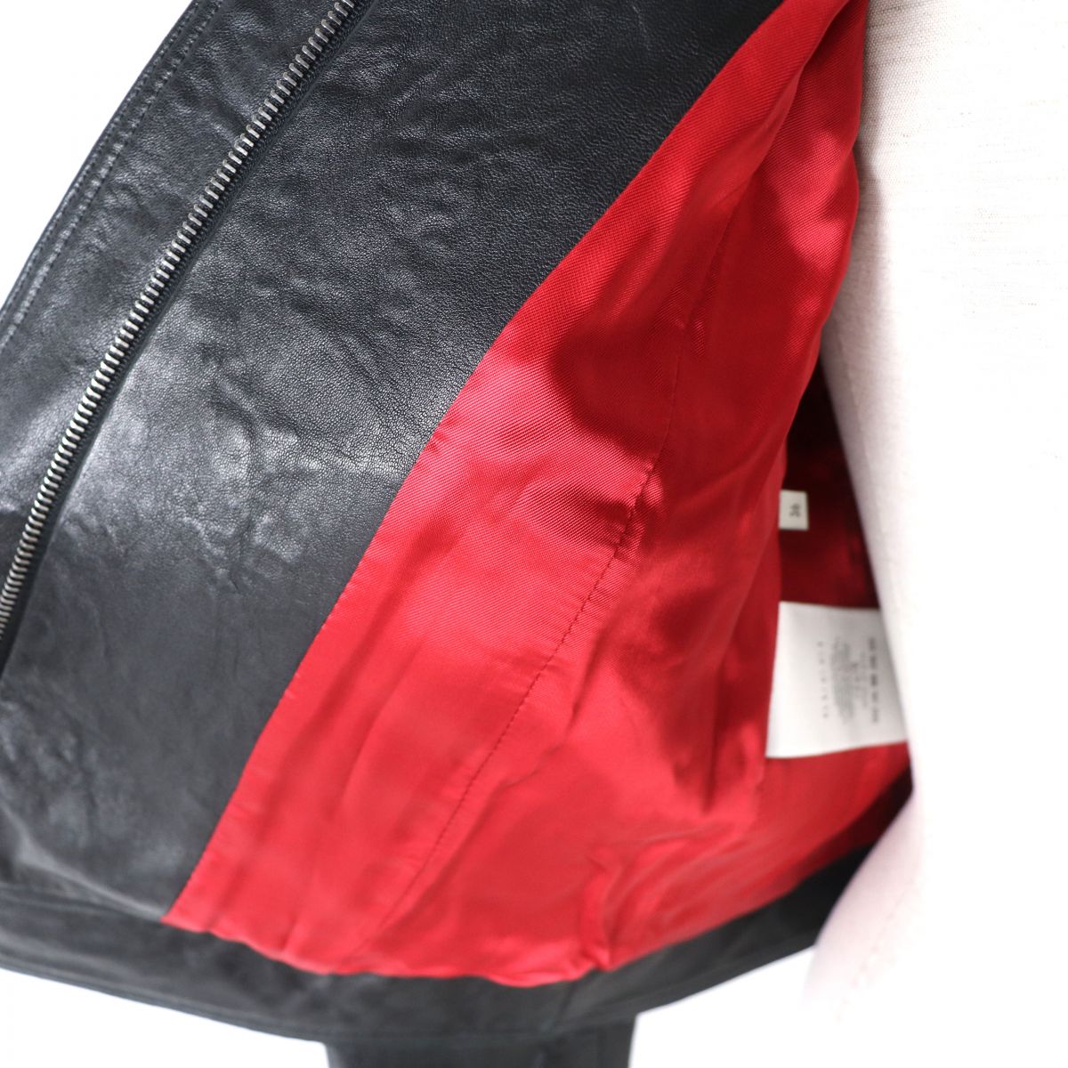 GUCCI Riders jacket Outer: 100% sheepskin, Lining: 100% rayon Outer: Black<br>Lining: Red Women 36 Used