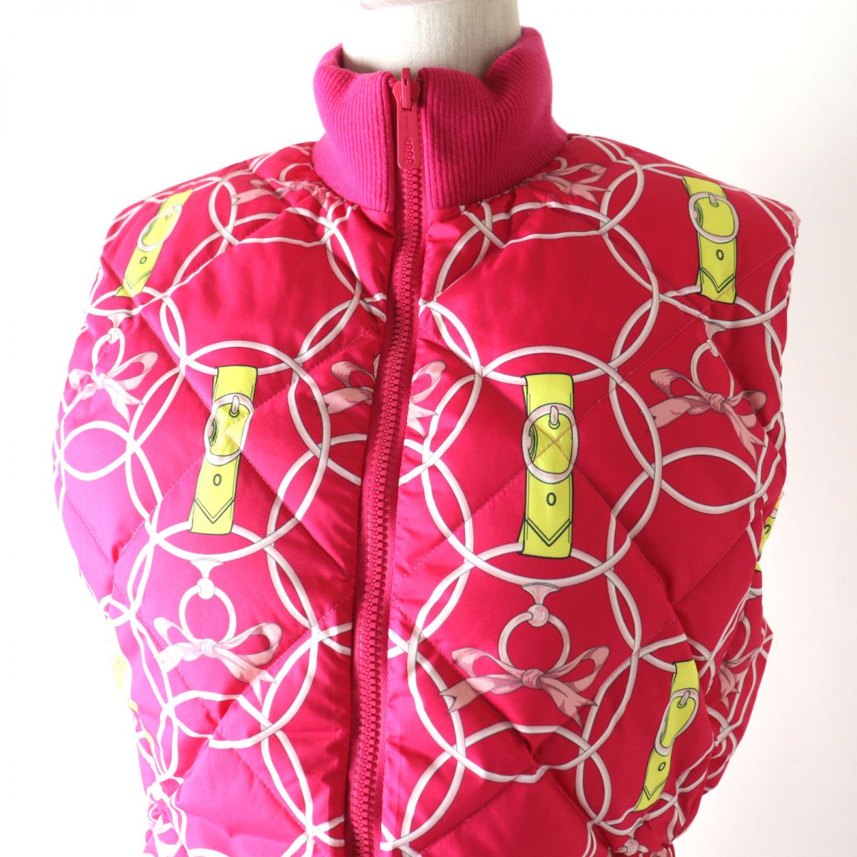 HERMES Best Main: 100% polyester, part: 82% virgin wool, part: 14% polyamide (nylon), part: 4% elastane (polyurethane), part: 57% rayon, 43% polyester Fusha pink<br>La Promenade du Matin/Morning Walk Women 36 Used