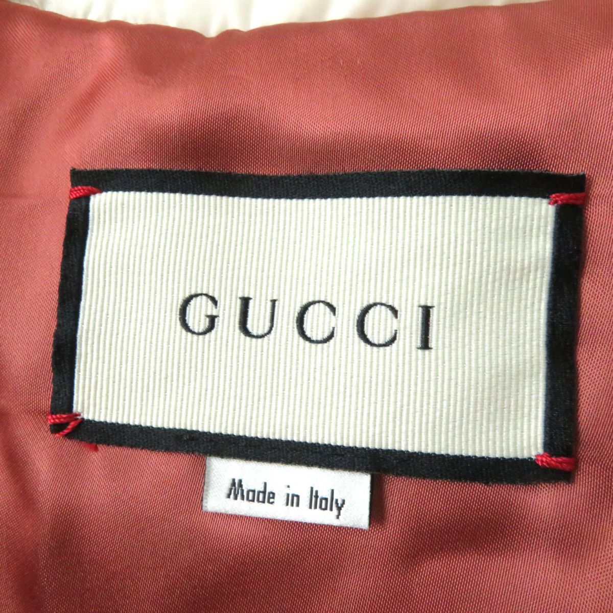 GUCCI coat Outer: 100% nylon, Fur: 100% acrylic, Lining: 68% rayon, Lining: 32% silk, Lining: 100% polyester white Women 38 Used