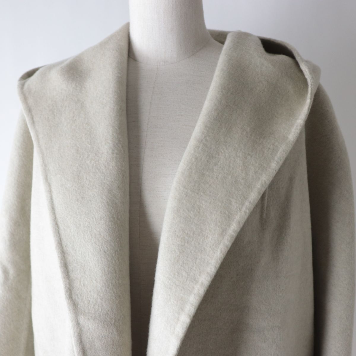 HERMES coat Main: 100% cashmere Light gray Women 36 Used