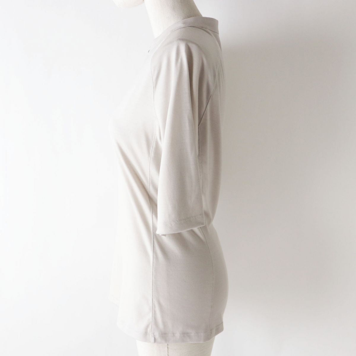 HERMES Cut wool Light gray M