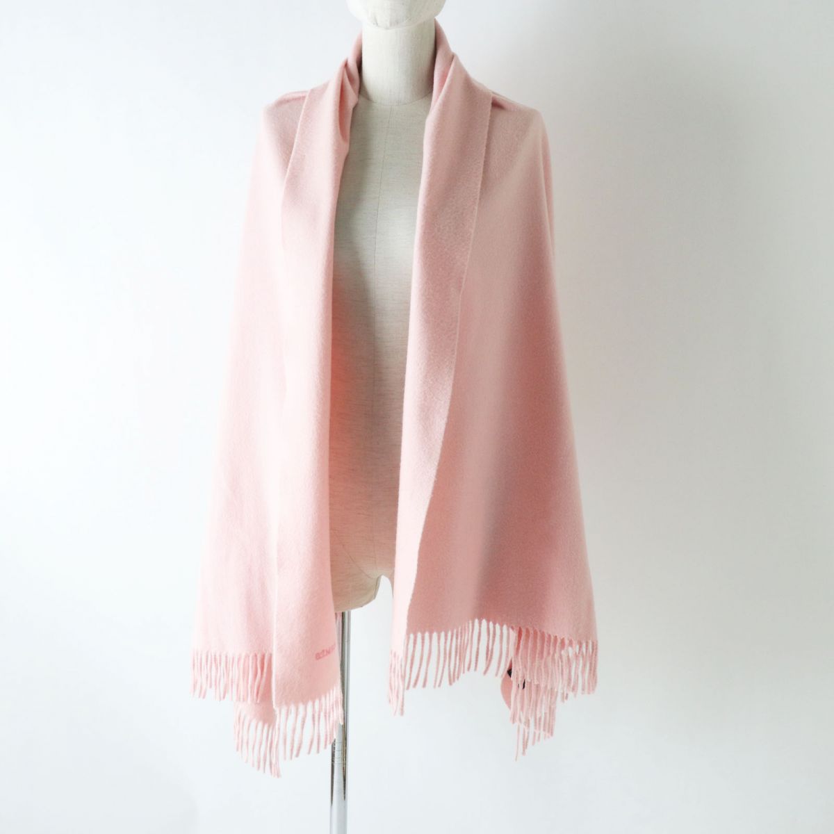 HERMES Stall Main: 100% cashmere Baby pink Women Used