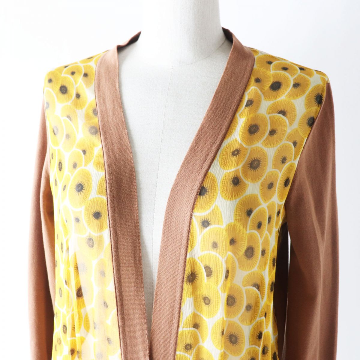 HERMES cardigan Part: 100% silk, Part: 100% cotton Brown x Yellow type (Sunflower Pattern) Women 38 Used