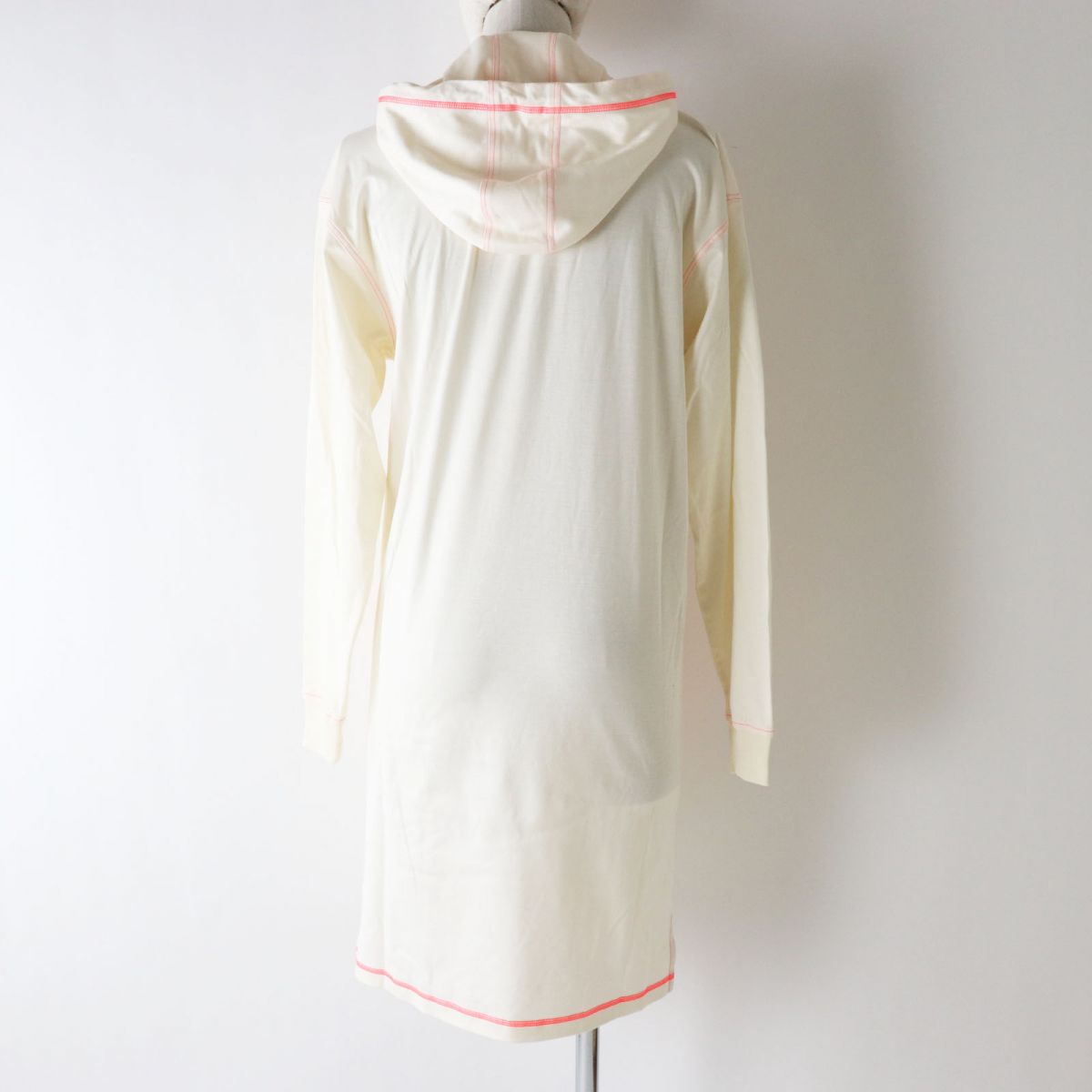 HERMES Tunic Main: 100% cotton, part: 59% polyester, part: 41% acrylic Ivoryx Neon Orange Women 34 Used