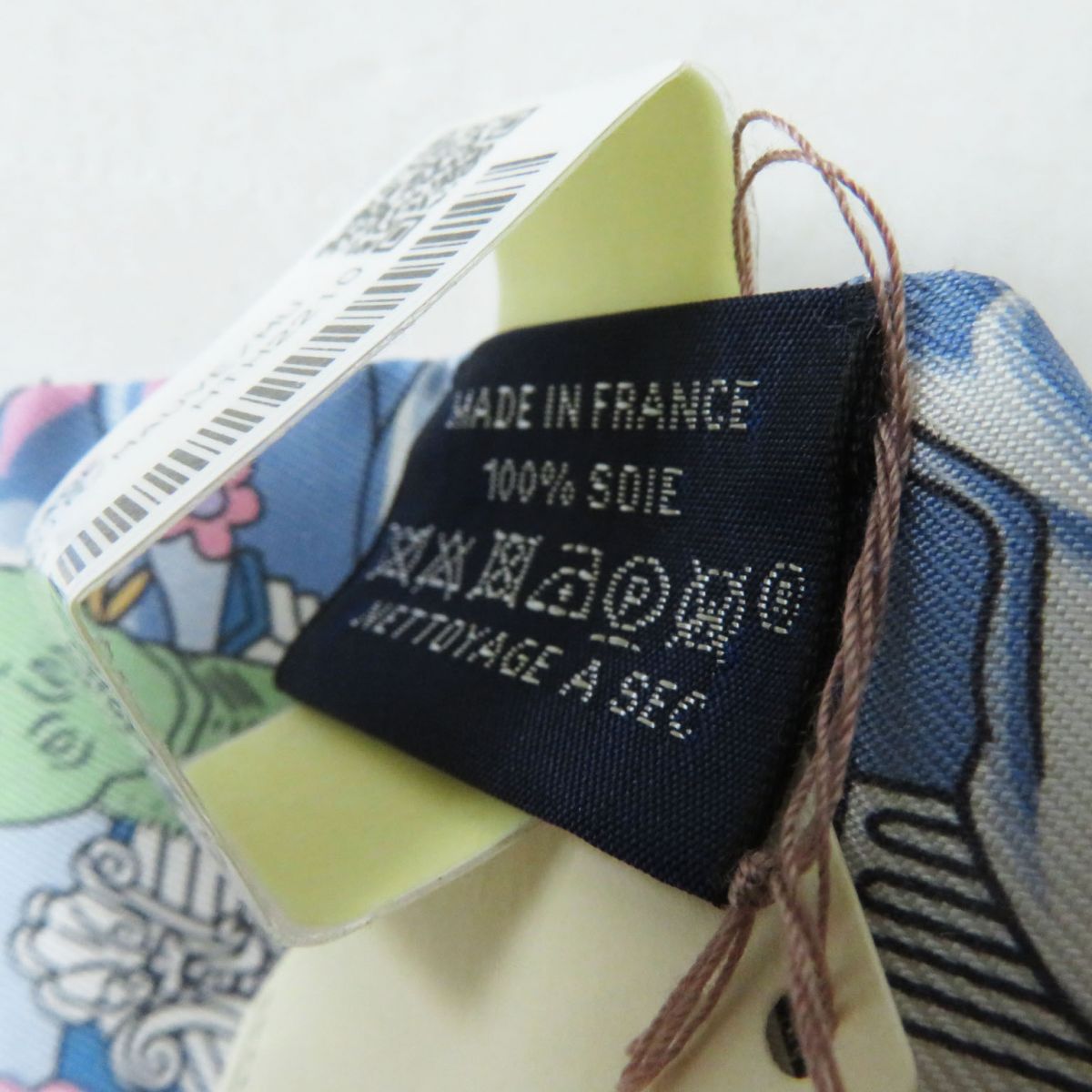 HERMES scarf Main: 100% silk Black x Multi<br>SUR MON NUAGE / My Cloud Women Used