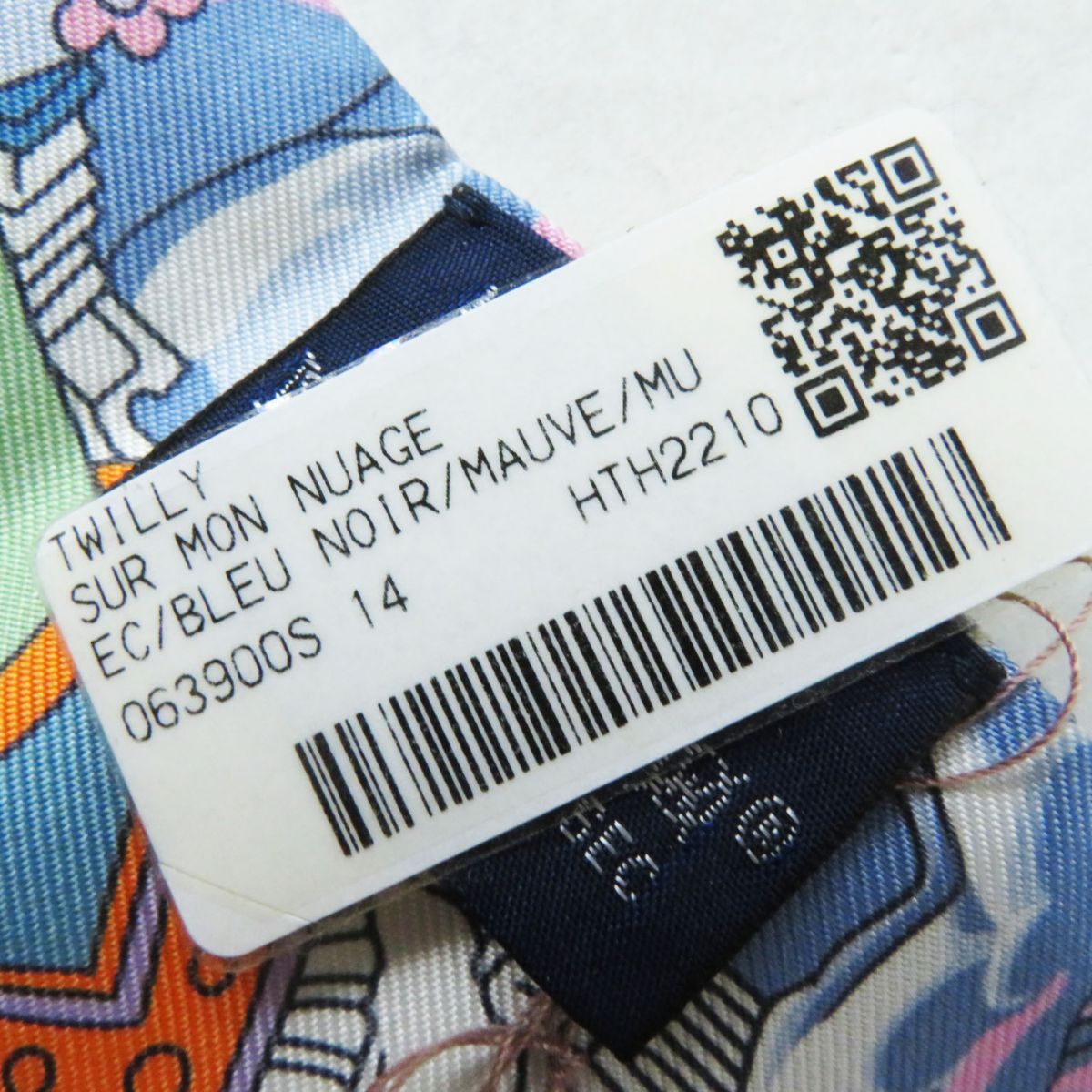 HERMES scarf Main: 100% silk Black x Multi<br>SUR MON NUAGE / My Cloud Women Used
