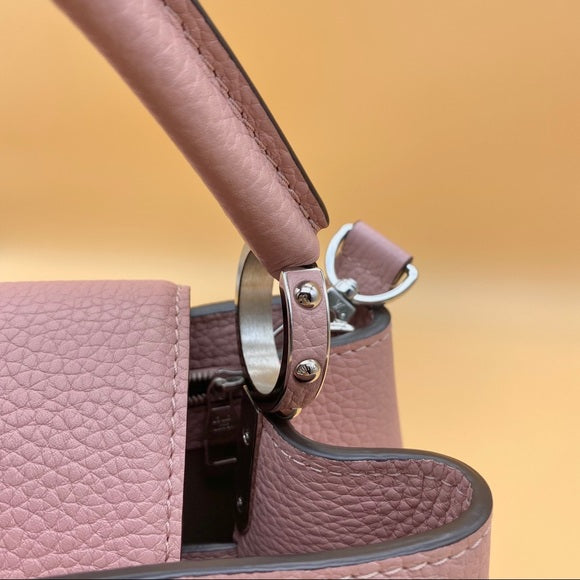 LOUIS VUITTON CAPUCINES PM