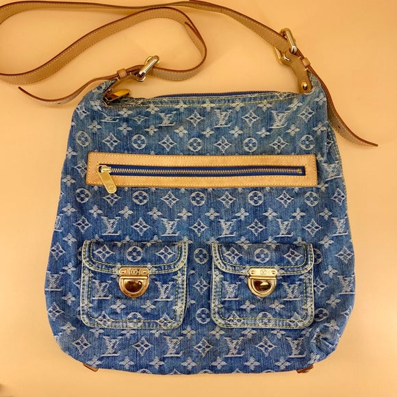 LOUIS VUITTON Denim Monogram Denim Baggy GM Bag