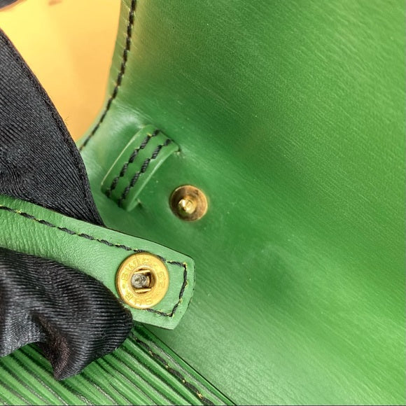 LOUIS VUITTON epi crossbody bag & clutch