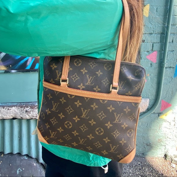 LOUIS VUITTON Coussin shoulder bag TWS pop
