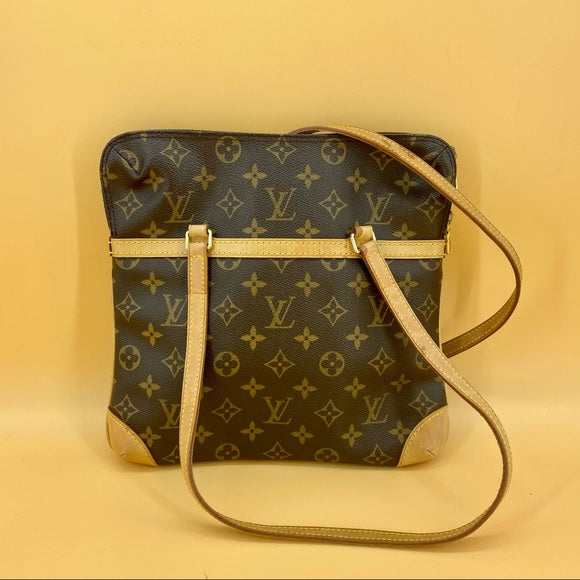 LOUIS VUITTON Coussin shoulder bag TWS pop
