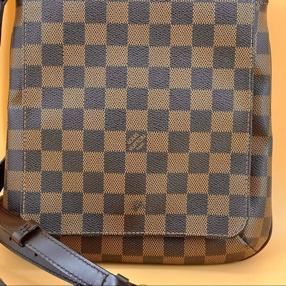 LOUIS VUITTON Damier Ebene Musette Salsa Bag