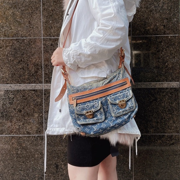 LOUIS VUITTON denim baggy PM crossbody bag