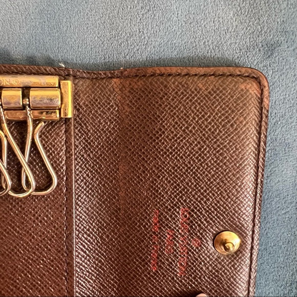 LOUIS VUITTON Damier key holders