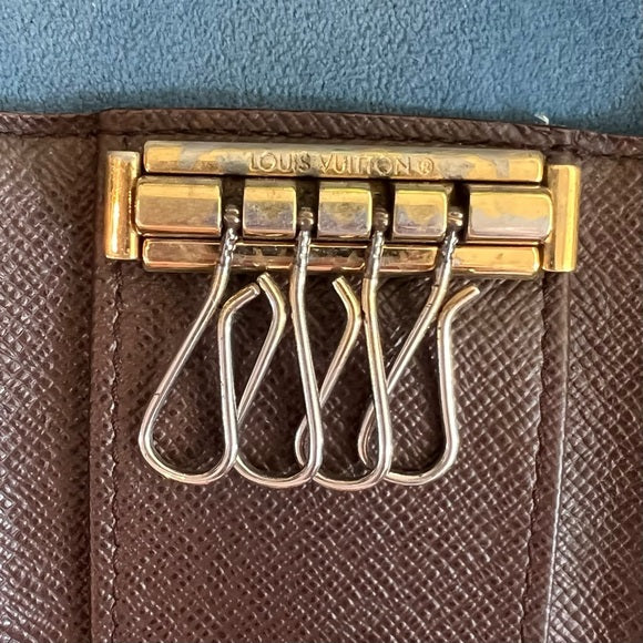 LOUIS VUITTON Damier key holders
