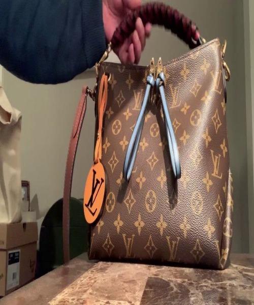 Louis Vuitton Beaubourg Hobo Mini Monogram
