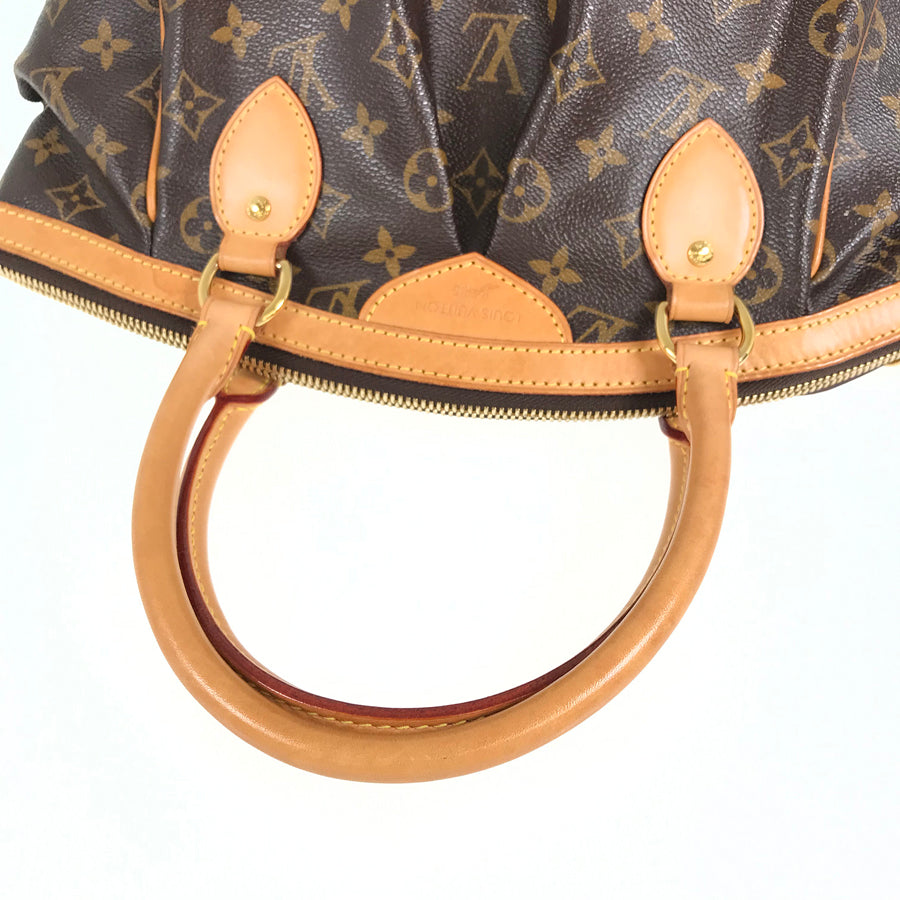 LOUIS VUITTON Handbag