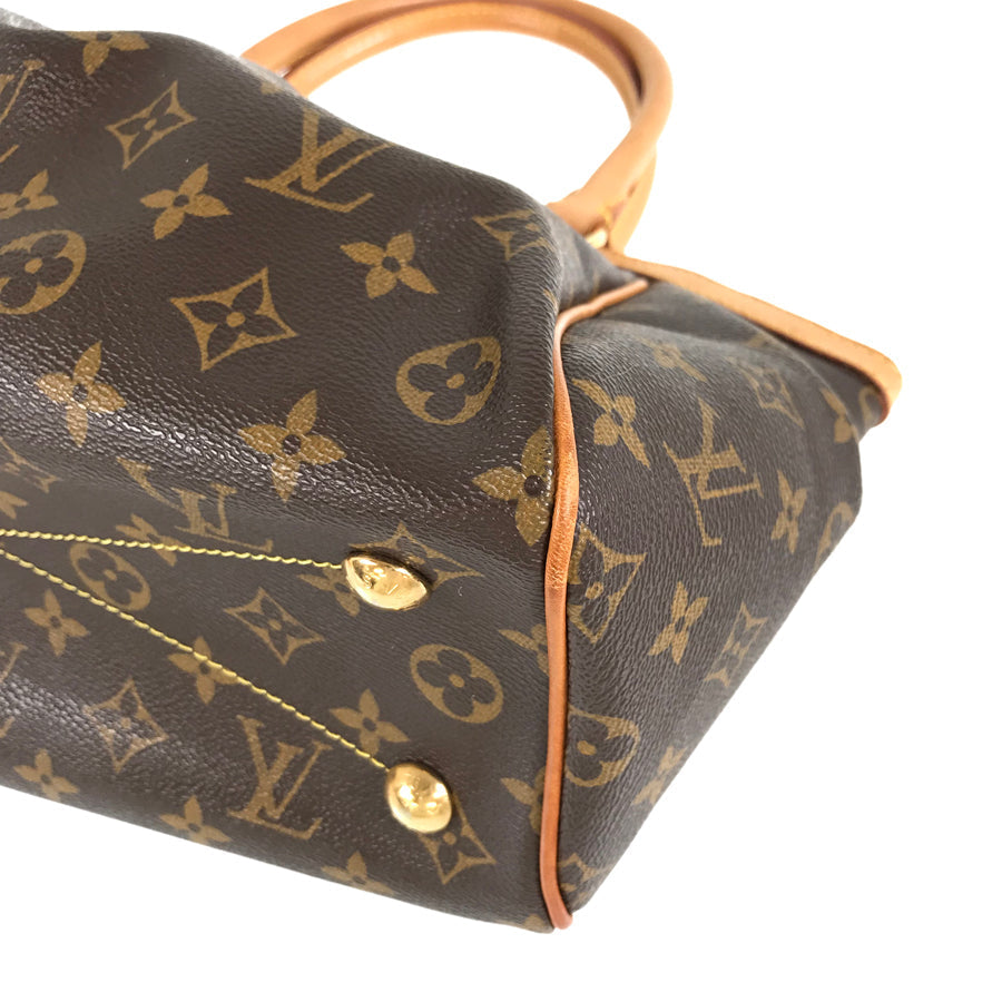 LOUIS VUITTON Handbag