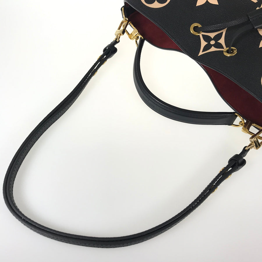 LOUIS VUITTON Bicolor Monogram Empreinte Neo Noe MM M45497 Hand bag