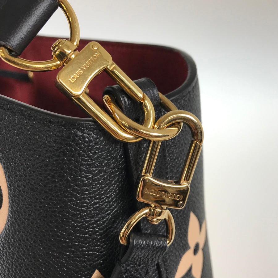 LOUIS VUITTON Bicolor Monogram Empreinte Neo Noe MM M45497 Hand bag