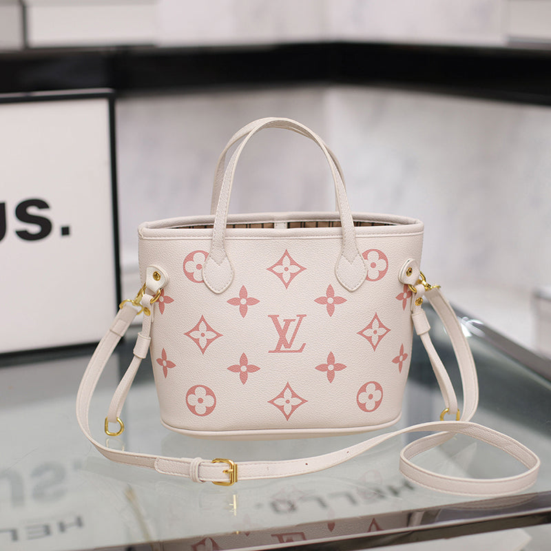 Louis vuitton handbag ( Neverfull)