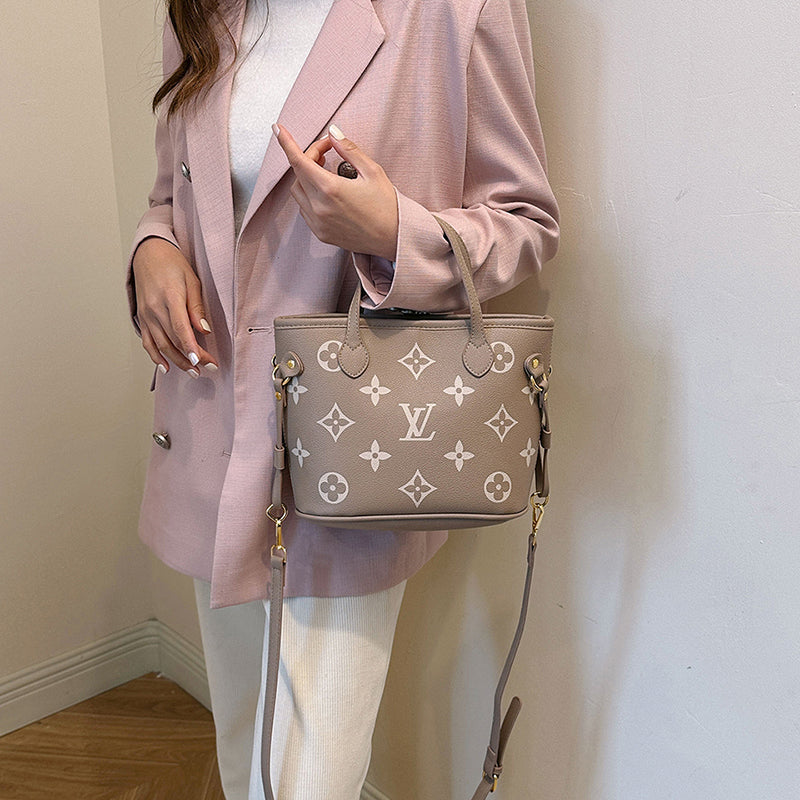 Louis vuitton handbag ( Neverfull)