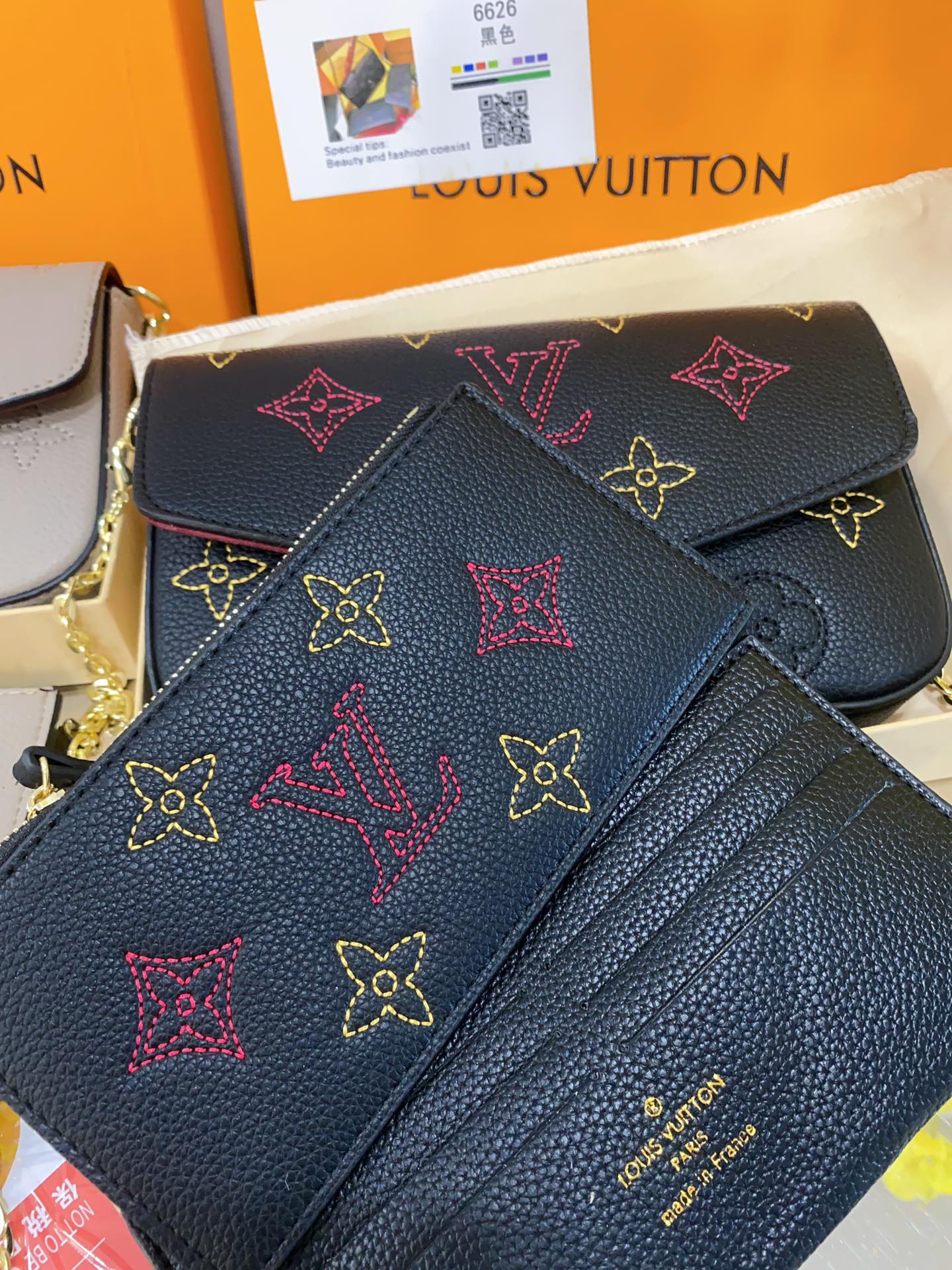 Louis vuitton handbag