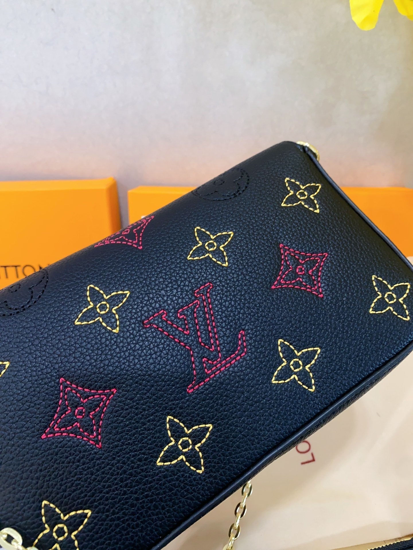 Louis vuitton handbag