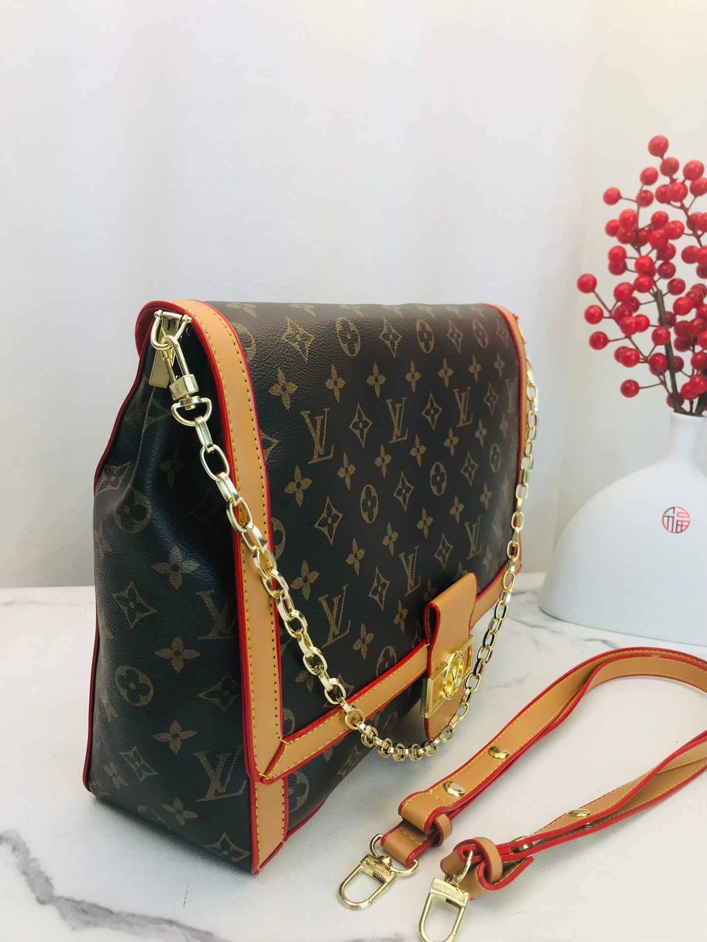 Louis vuitton handbag