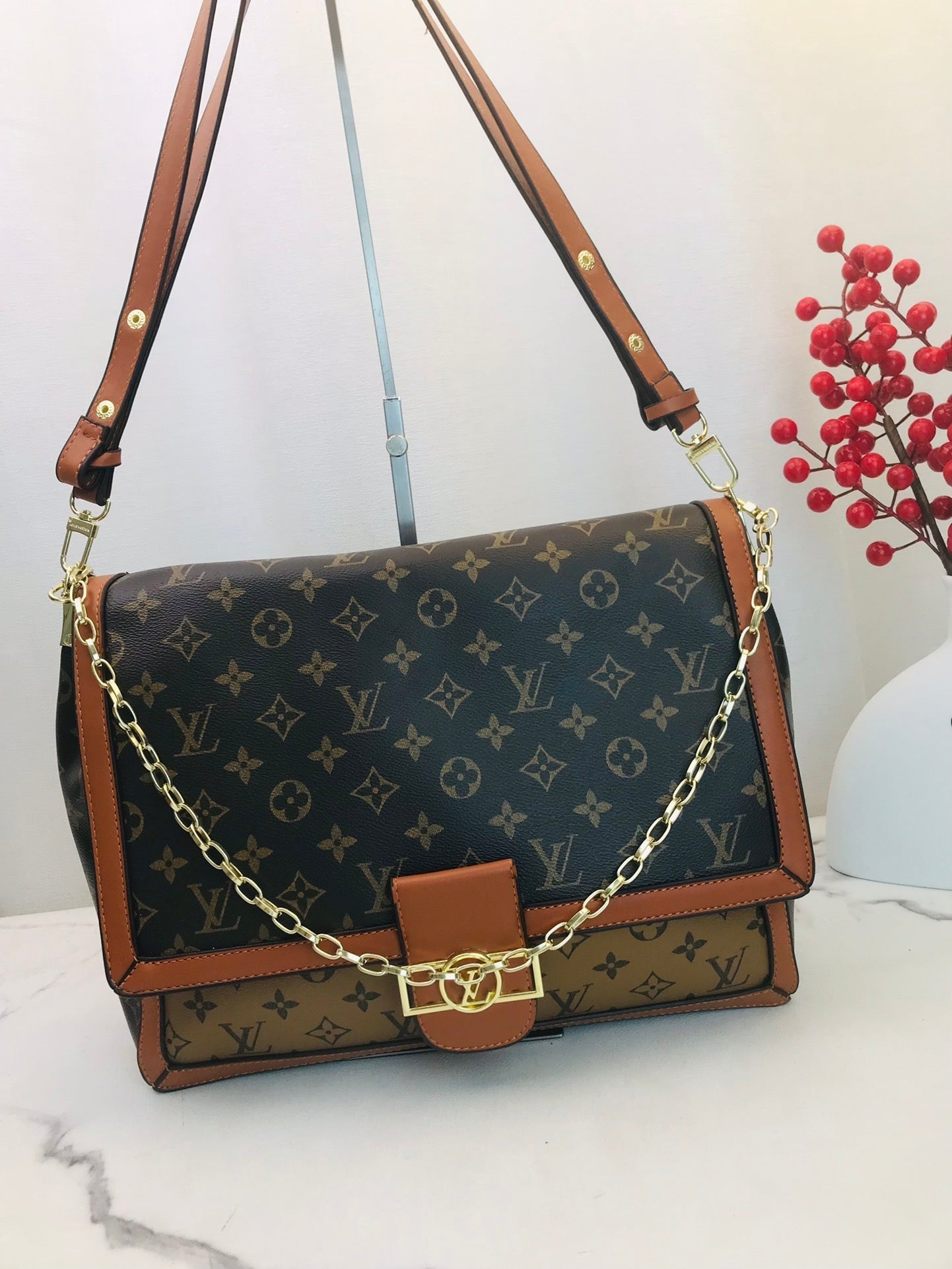 Louis vuitton handbag