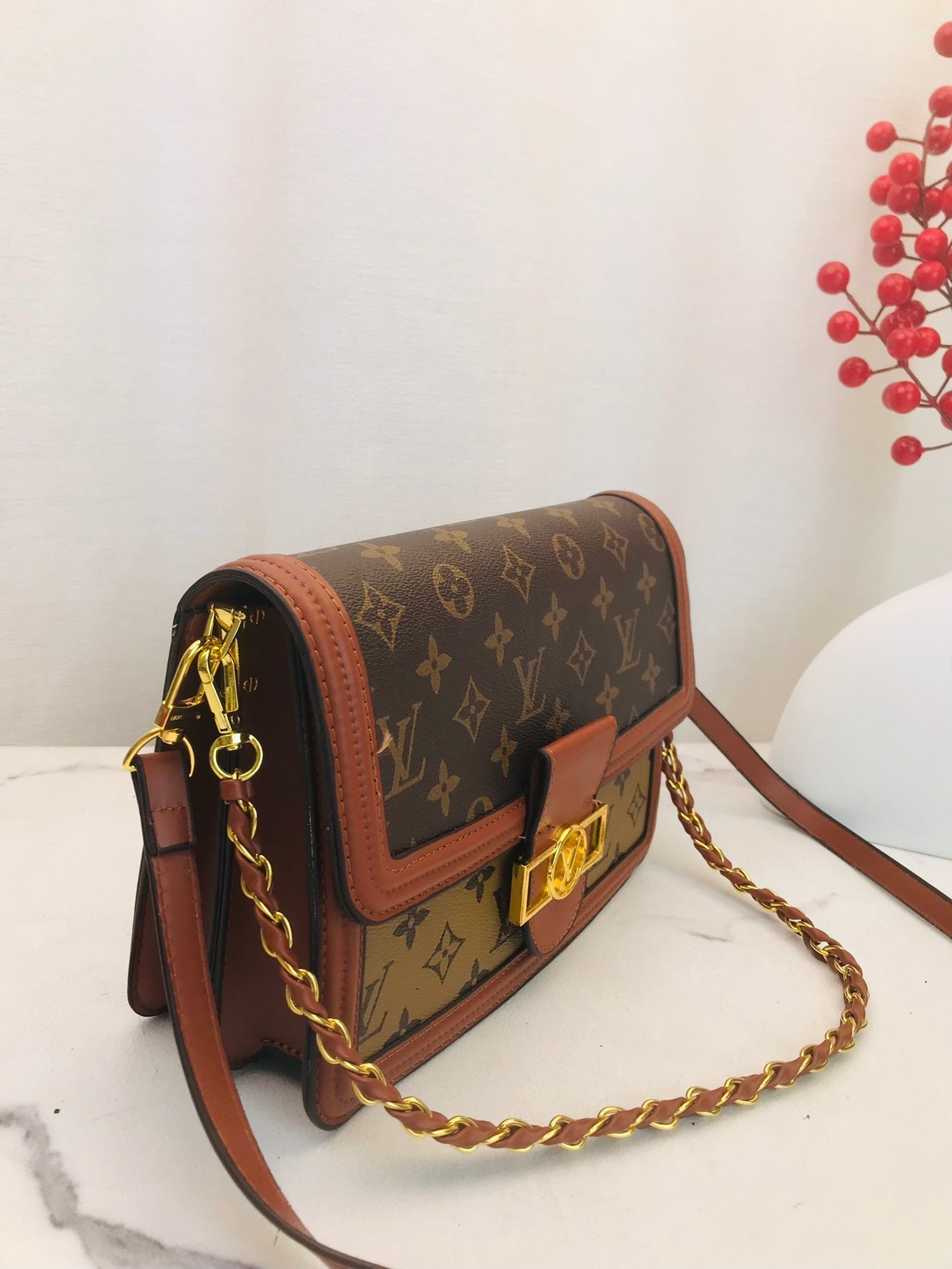 Louis vuitton handbag
