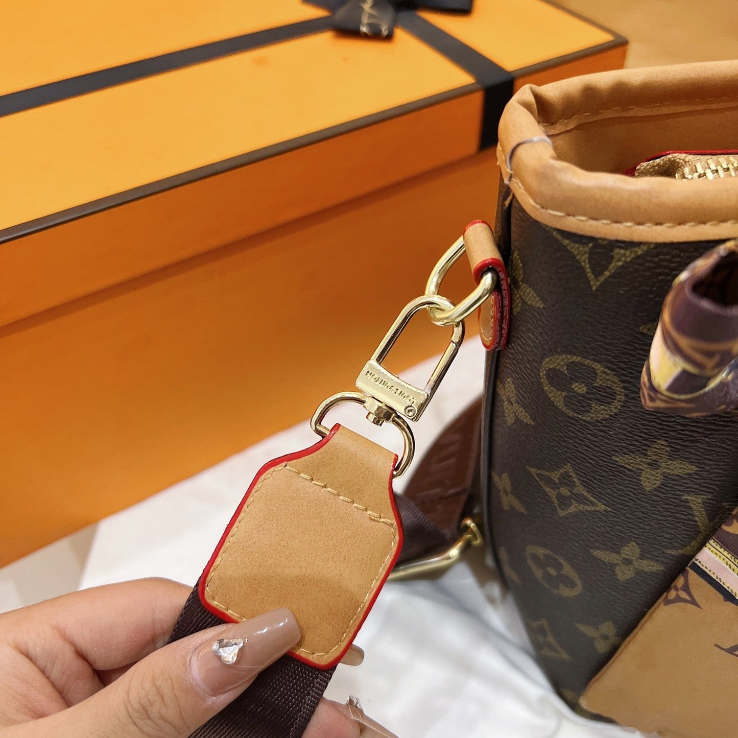 Louis vuitton handbag