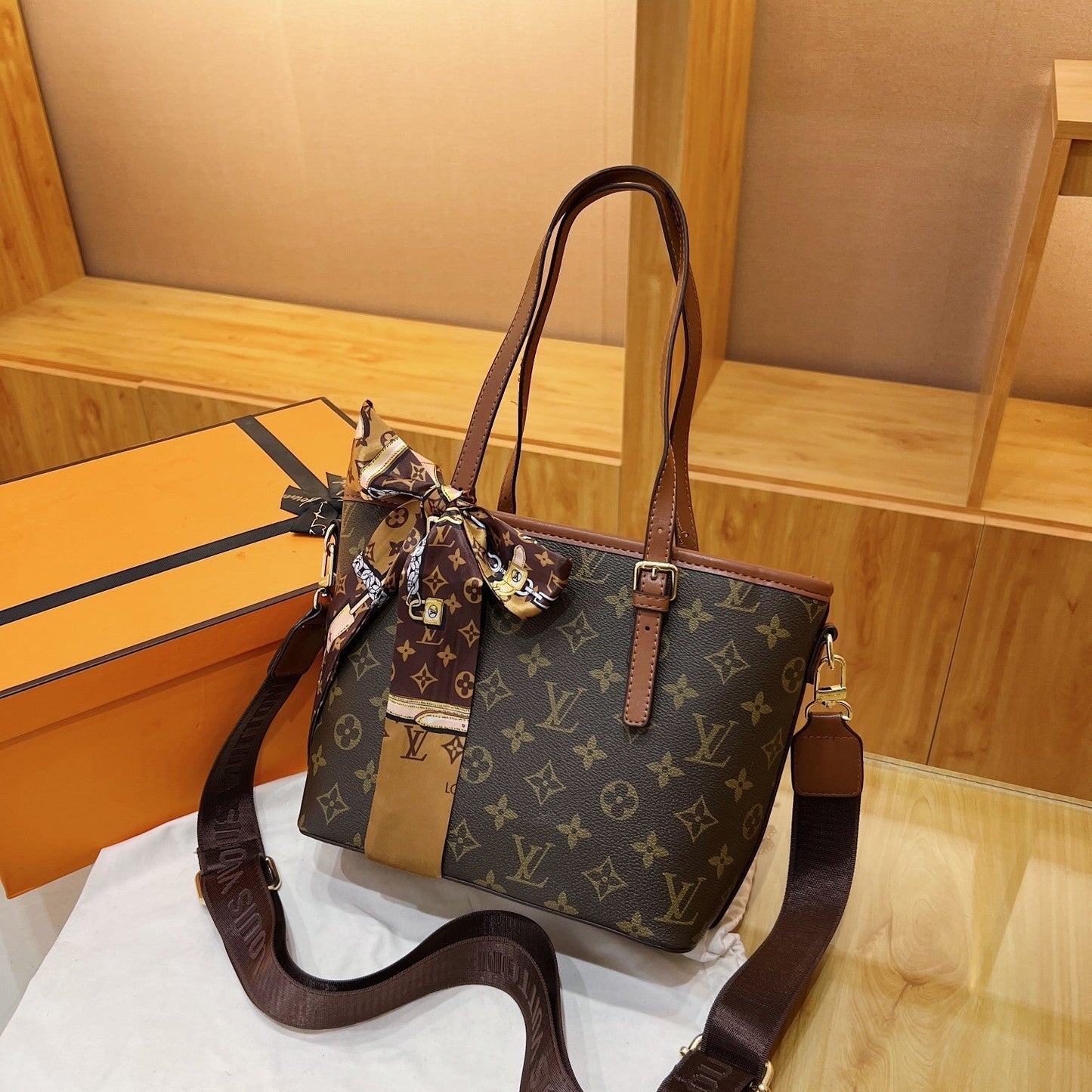 Louis vuitton handbag