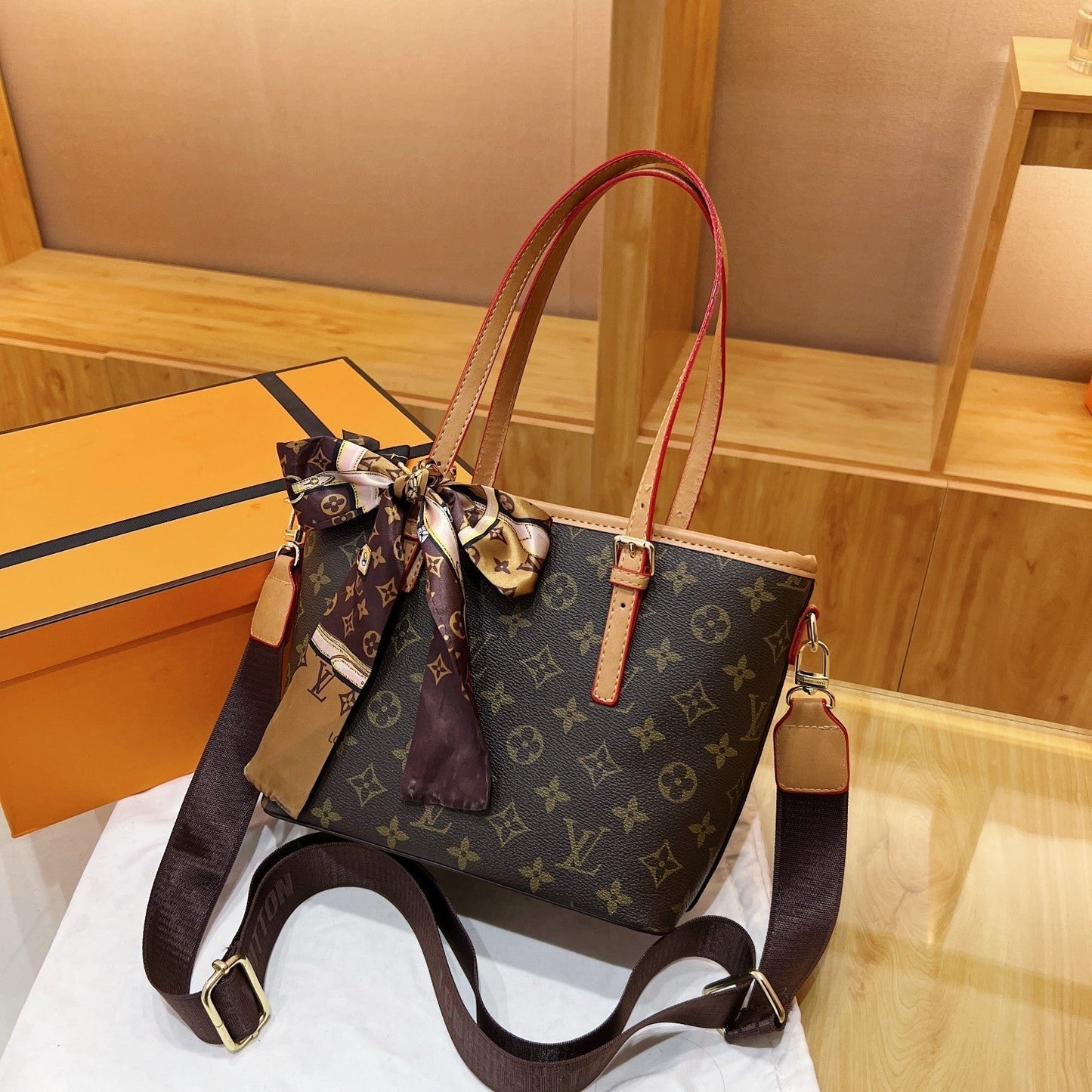 Louis vuitton handbag