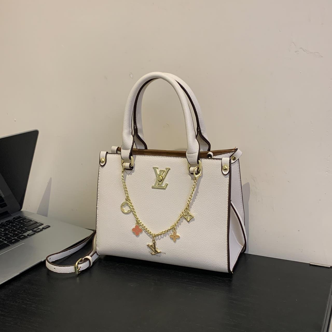 Louis vuitton handbag