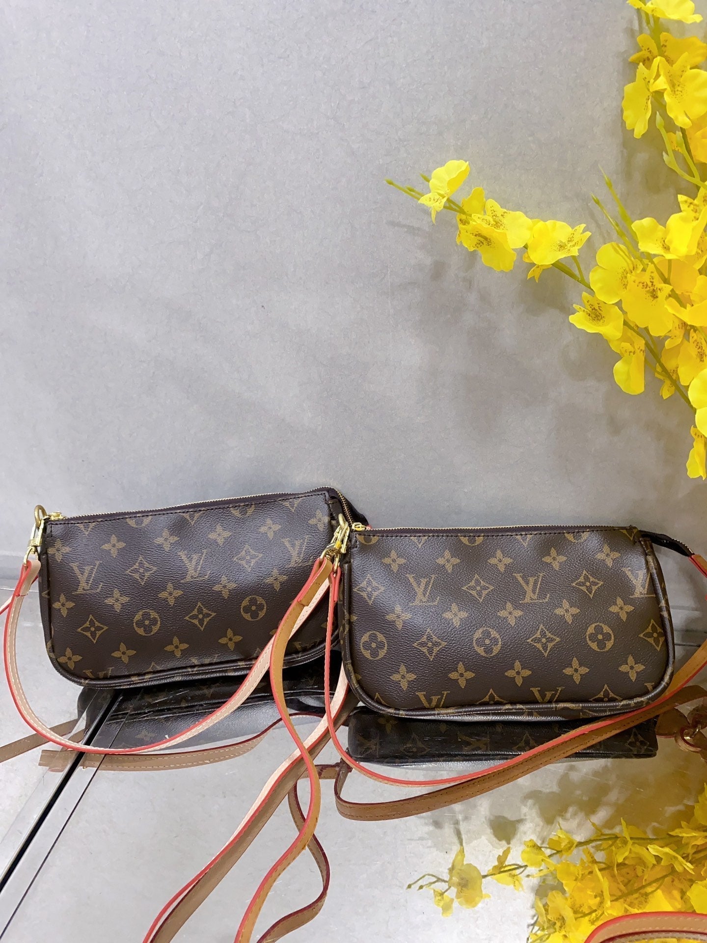 Louis vuitton handbag